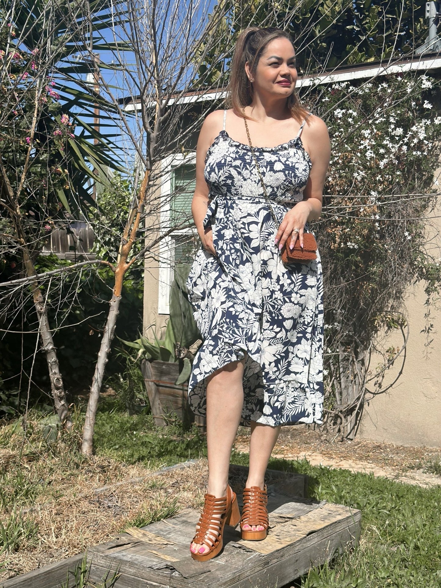 Tori Floral Spaghetti Strap Midi Dress
