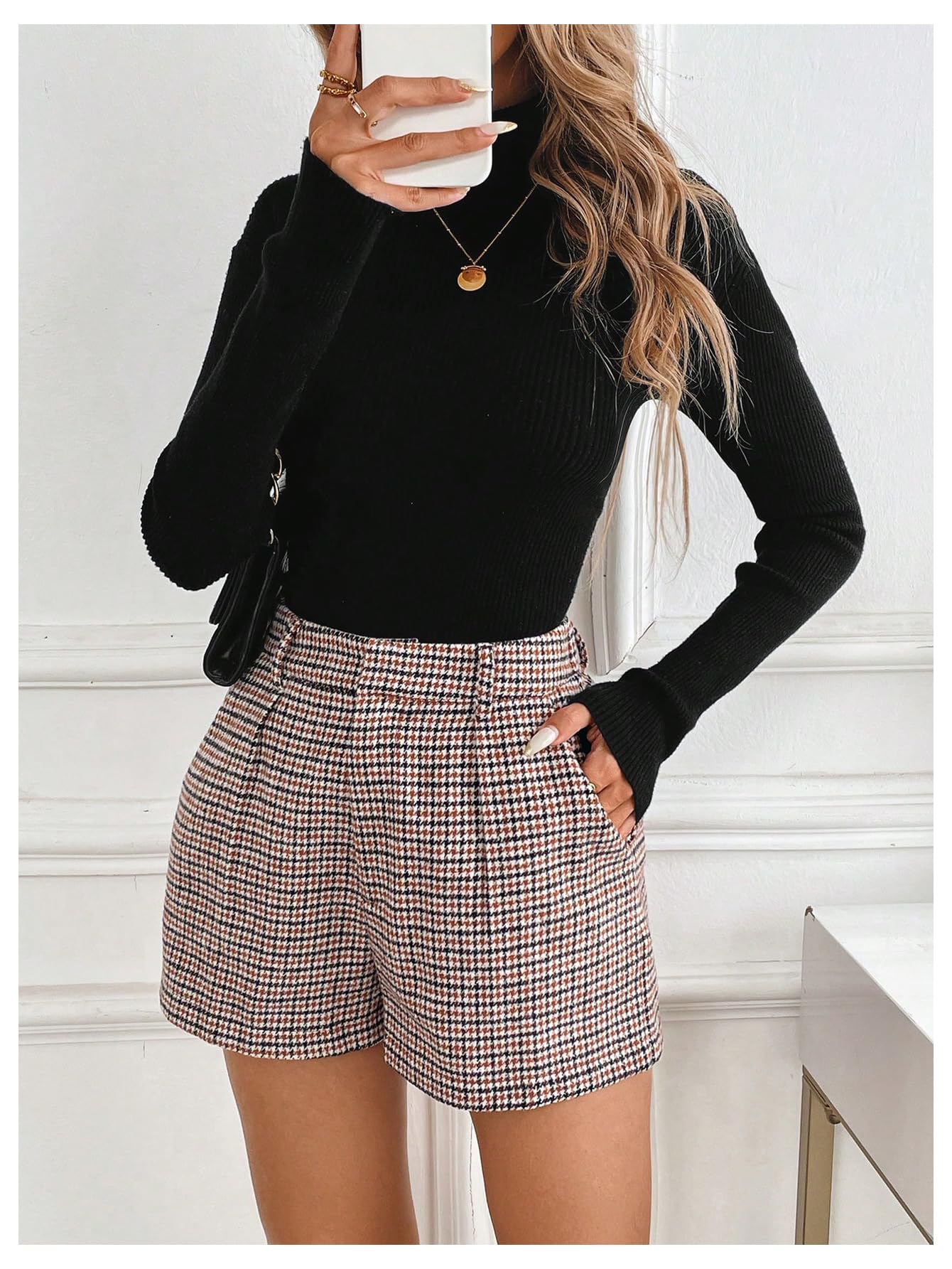 Milumia Women's Houndstooth Print Straight Leg Shorts High Waist Fall Wool Shorts Khaki X-Large
