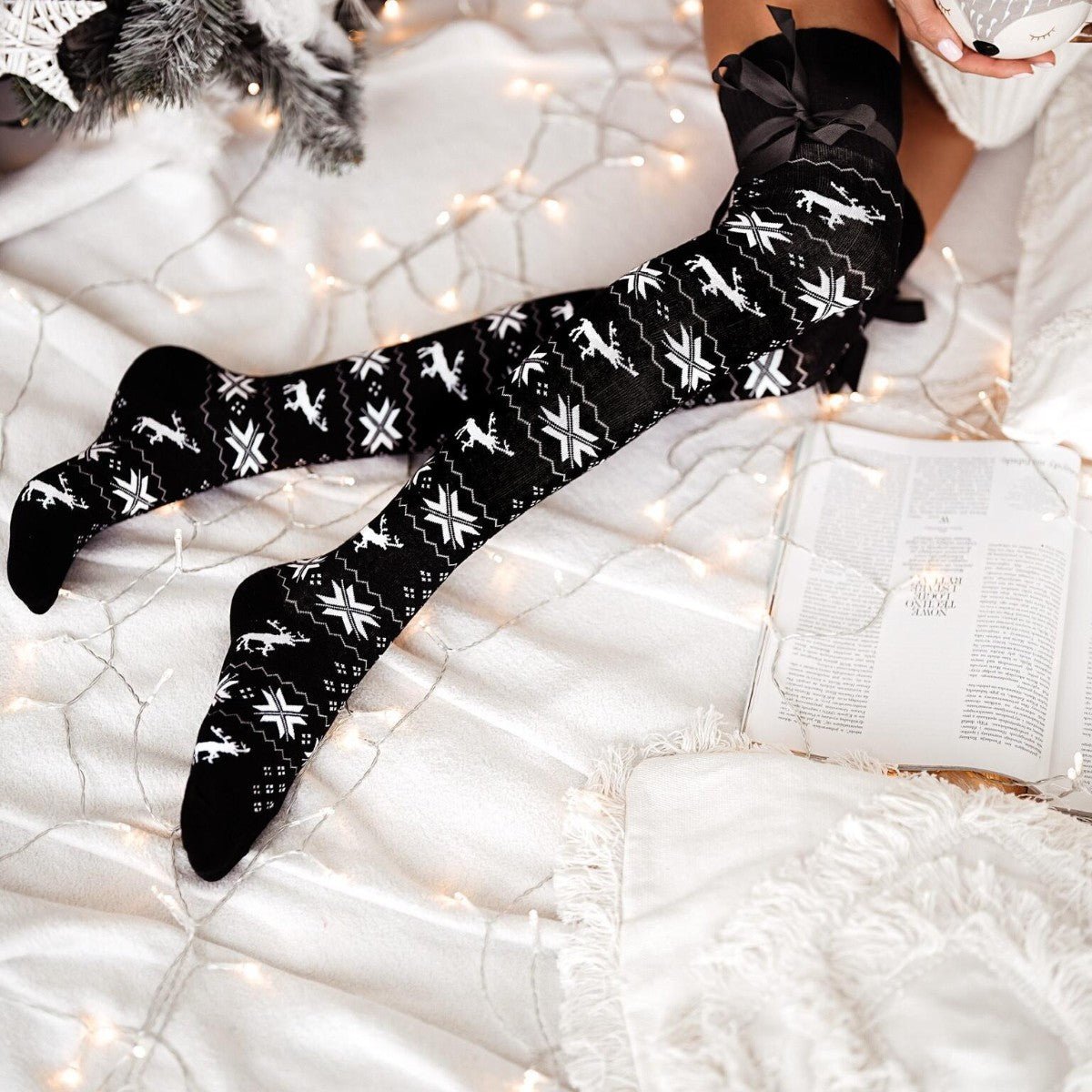 Christmas Element Bowknot Ribbed Trim Over Knee Stockings - Bella Blue Styles
