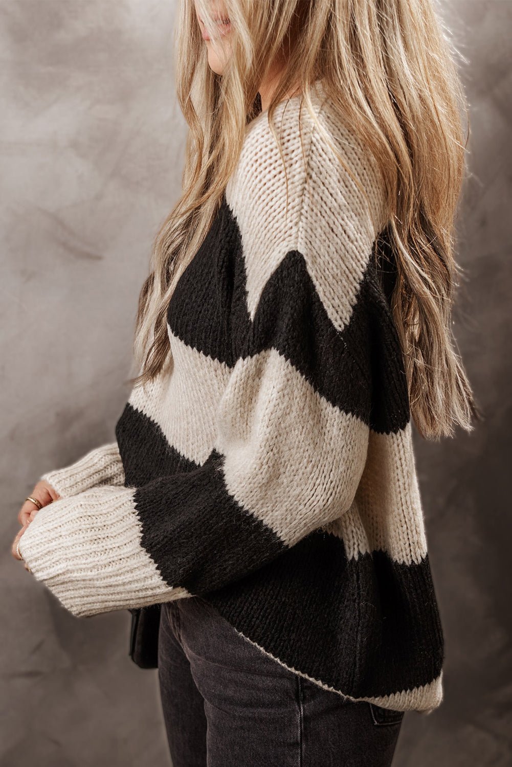 Color Block Round Neck Sweater - Bella Blue Styles