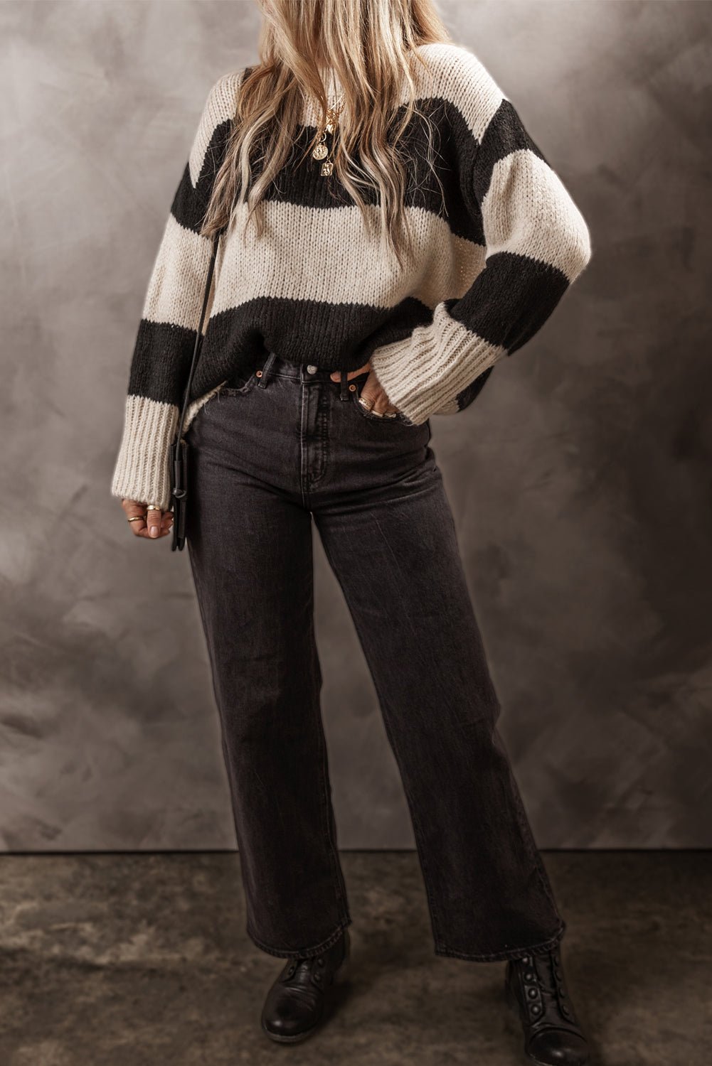 Color Block Round Neck Sweater - Bella Blue Styles